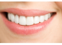 請問有什麽方法可以延長種植牙的壽命呢？
