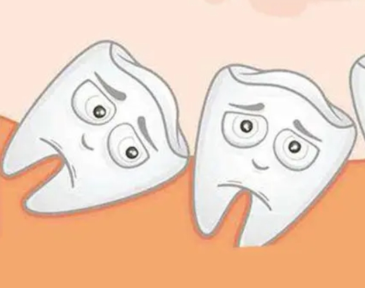 你同智齒有啲咩咁唔投緊，拔咗佢啱啦！