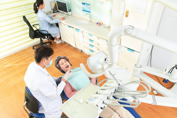 深圳拔牙後護理注意事項及常見問題解答